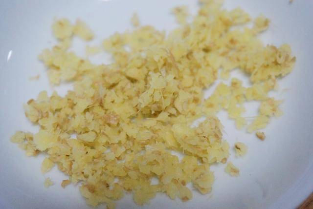 这菜成本2块钱,5分钟就做好,还能吃出螃蟹味,一学就会!