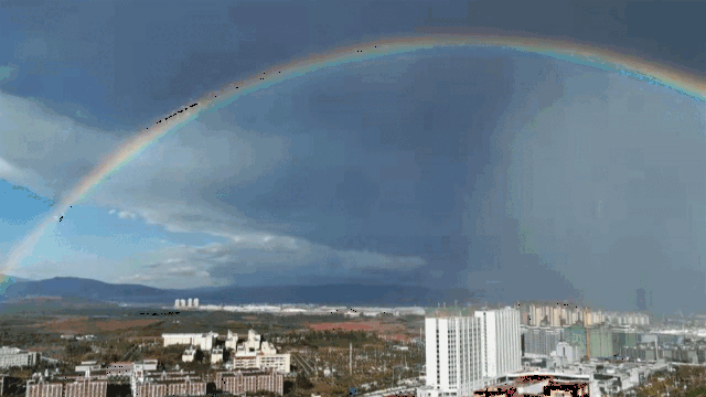 风雨过后,昆明双彩虹惊艳登场,网友:是不是有好运到来?