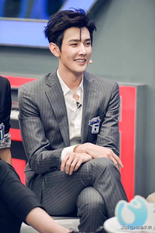 手控福利!《大约是爱》彦希美手戳中网友苏点