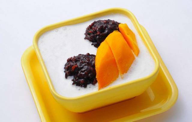 芒果椰汁黑糯米