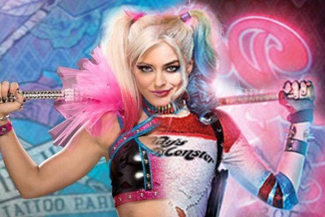 而其中最为著名的就是这套神奇女侠装,当时她穿着这套衣服对战了翠许