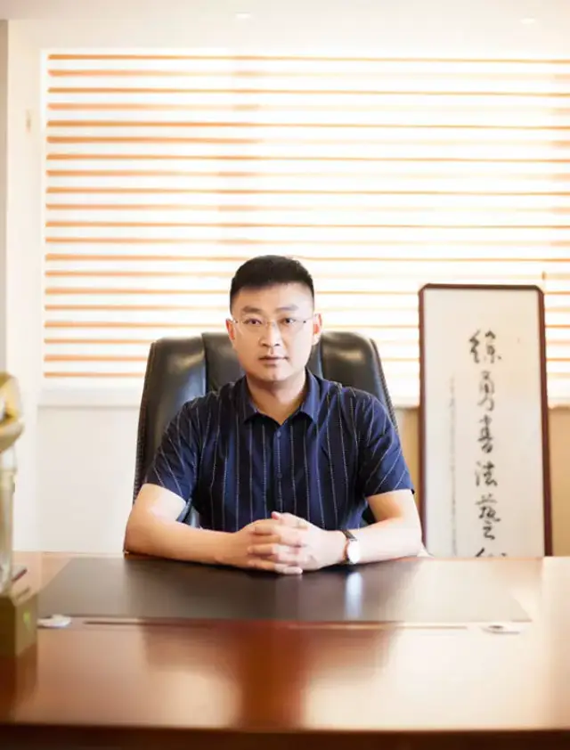 书法家徐勇——如锥画沙 无与伦比_手机搜狐网