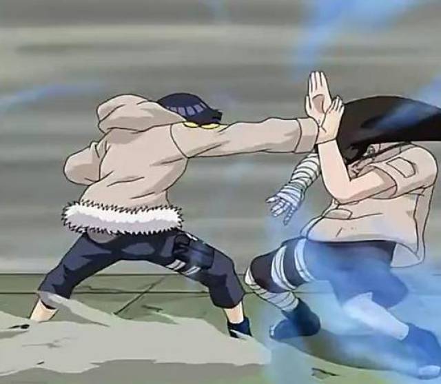 宁次与雏田的战斗,鸣人用雏田的血宣誓:我一定