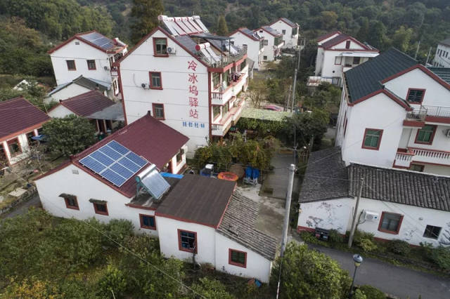 印大伯今年71岁,海宁市黄湾镇尖山村人.