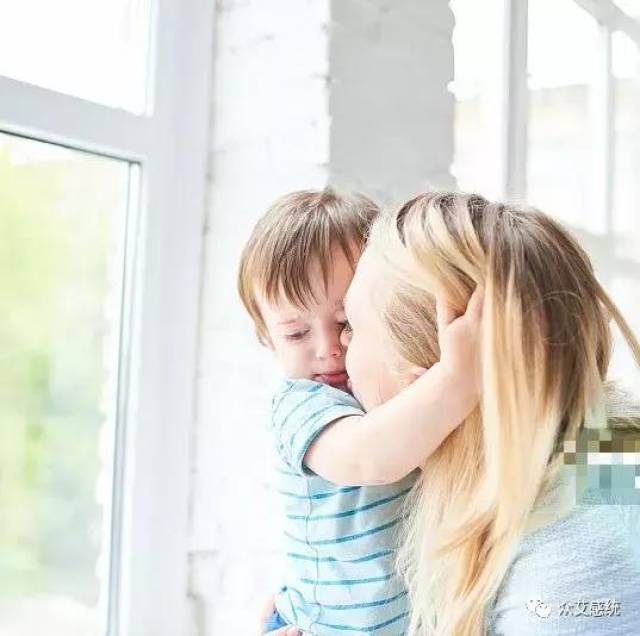 什么原因导致孩子胆小,害羞,不爱说话?家长应