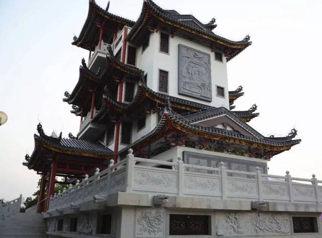 【期待】花都湖最高峰多了一座壮观岭南建筑~猜猜它的用途?