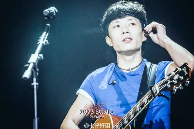 红不了的小人物,赵雷