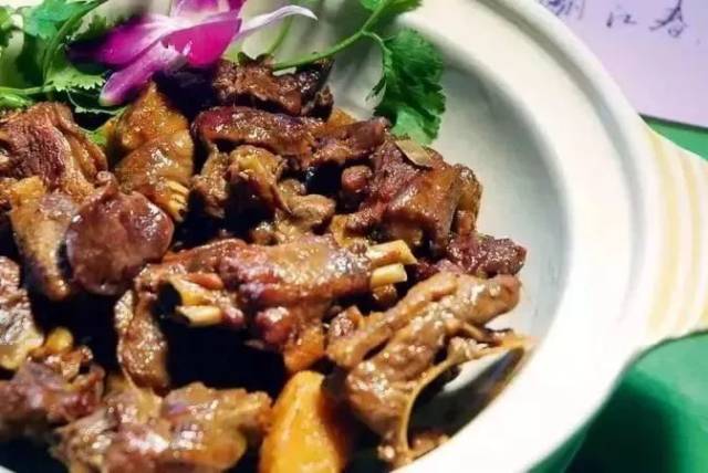 台山斗山美食狗仔鹅冬补正当时你爱吃吗