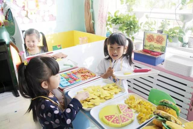 黄琼:对学习性区角活动的再思考