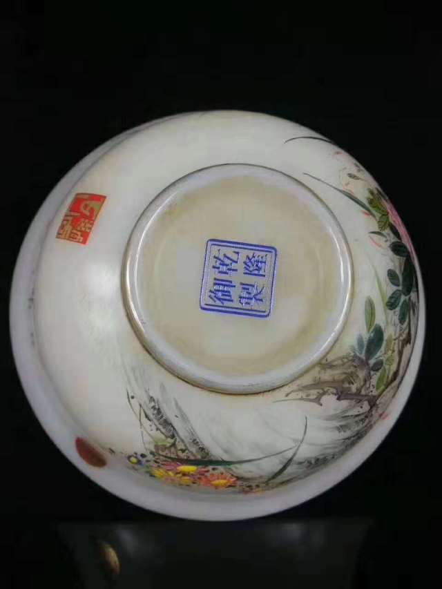 乾隆最爱的琉璃碗是哪种