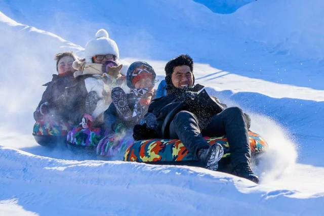 利和庄园冰雪乐园,开业大酬宾,门票惊爆价10元!