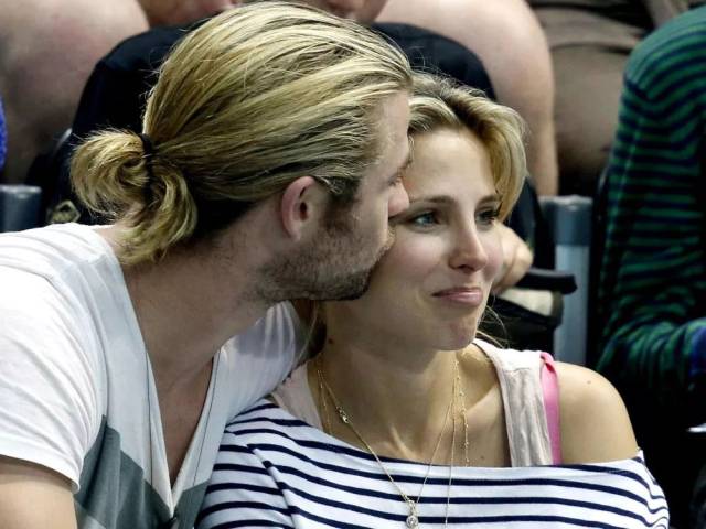 阿娇买包要看老公脸色?澳洲锤子哥却把老婆宠