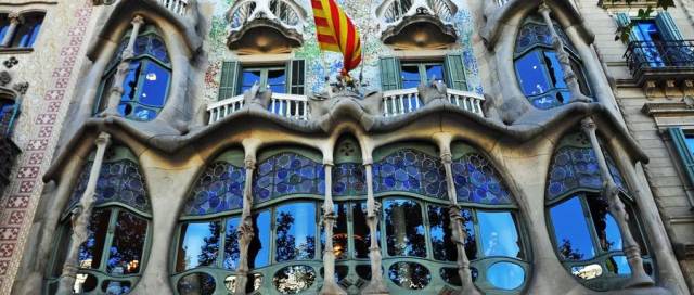 走进天才建筑师安东尼·高迪的童年世界,艺术家竟然是这样炼成的