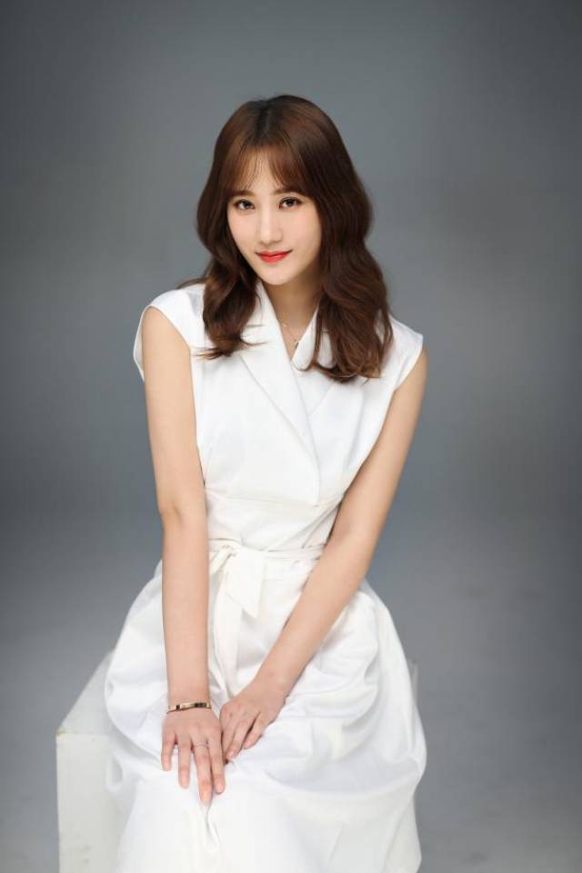 2018搜狐时尚盛典"年度最美女人"提名:张妍熙