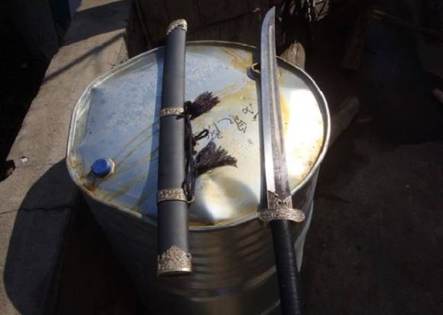 全球最毒冷兵器:第2款夫妻剑,来自中国,第4是日本著名妖刀