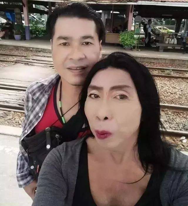 泰国新晋"熟女"网红!刷新了我的三观!