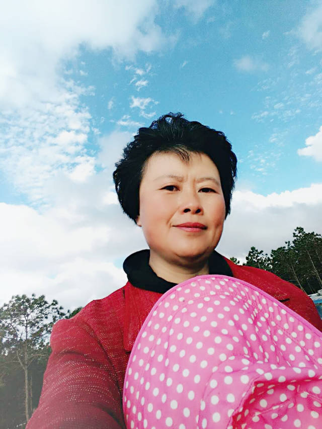 购社交电商:恭喜众创指购玉溪合伙人张丽华喜