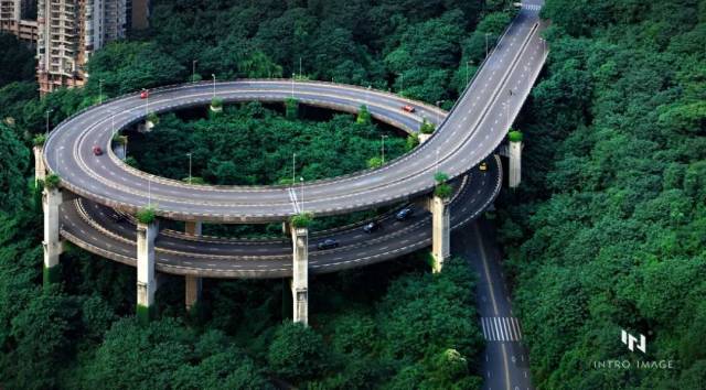 蘇家壩立交橋,是全國城市最高的匝道橋, 高72米.