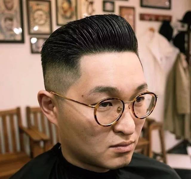 中国男生剪复古油头发型,原来可以这么帅!