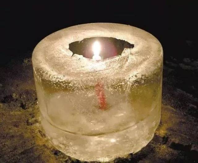 简易冰灯,简易冰灯图片,冰灯_大山谷图库