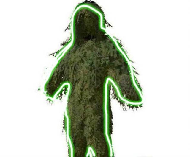 绝地求生:决赛圈伏地魔可以没有吉利服,但有了它可以苟到战神!