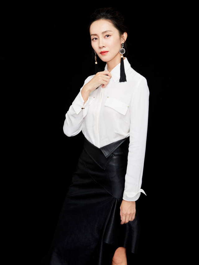 蒋君《奔腾岁月》热播 网友:别人家的好媳妇