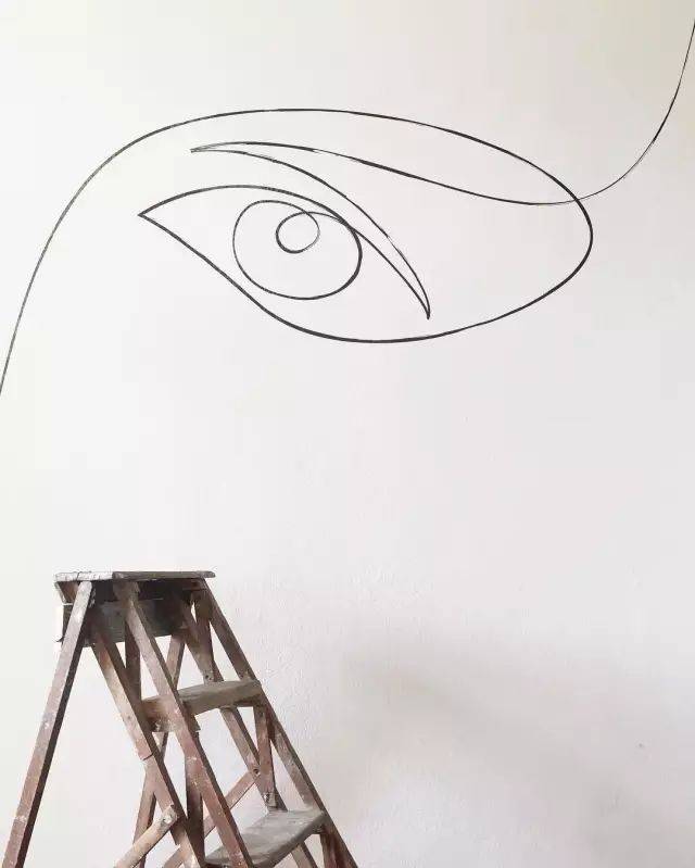用一条线画logo?也太厉害了吧!