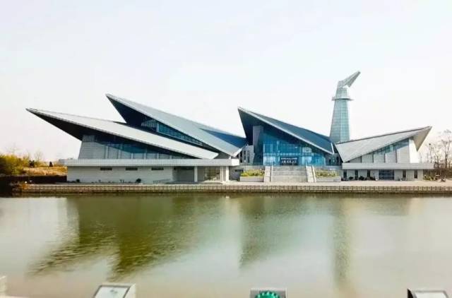 黄尖镇同时拥有江苏ppp示范项目:中国丹顶鹤风情小镇.