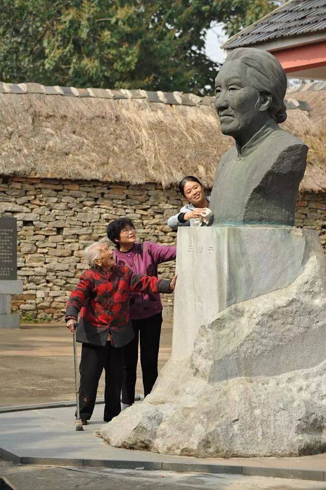 痛心!104歲的沂蒙紅嫂張淑貞走了,彌留之際她說了這樣一句話