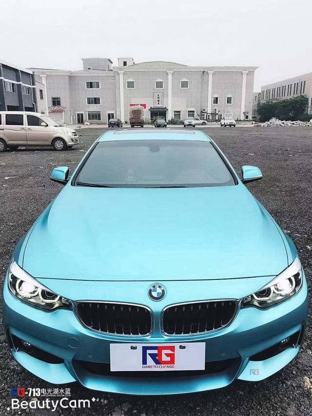 宝马425i车身改色贴膜电光湖水蓝