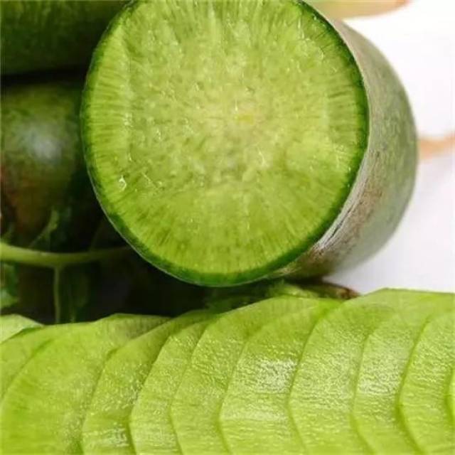 绿色的萝卜你没见过吧,比水果还甜!