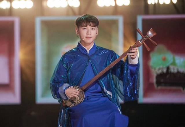 张云雷让刘丰清唱是为了拉票?其实不用这样,刘丰也是必定晋级的