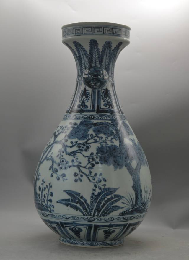 精品推荐——青花松竹梅纹盘口瓶_装饰