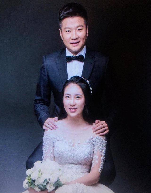 12月22日前国脚李金羽与爱妻毕文晴在家乡沈阳举办婚礼!