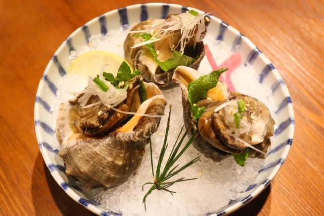 海螺刺身也是店里的招牌