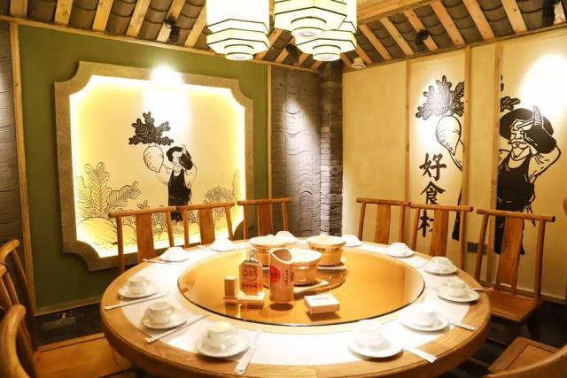 户外亮化灯具：城市夜幕下的艺术与实用兼备的点缀