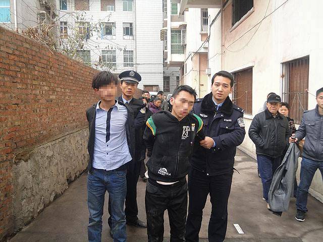 阳泉:警方抓获5名吸毒犯,内有一20多岁女嫌犯