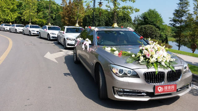 2019年最新婚车头车装饰图片大盘点!_手机搜狐网