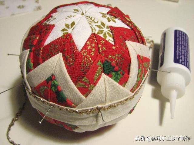 「布艺教程」布艺圣诞球的制作流程图