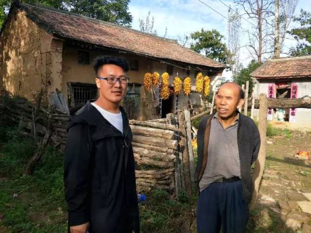 乡亲们致富的领路人记太白县鹦鸽镇马耳山村村主任秦智锁