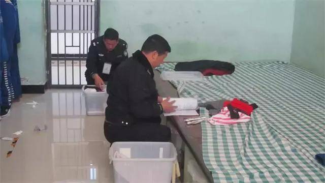 守护监所平安的领头人——记渑池县看守所所长李继国