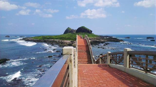 推荐玩法:新北石碇千岛湖→永安神龟岛→坪林观鱼步道→深坑老街