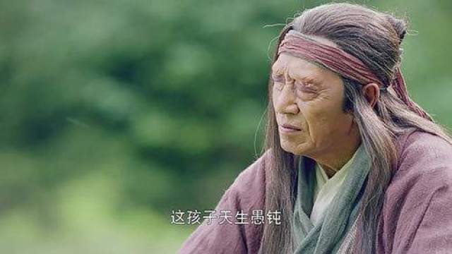 柯大侠在江湖武林乃是赫赫有名之辈,就是面对五绝也毫不怯场,独门暗器