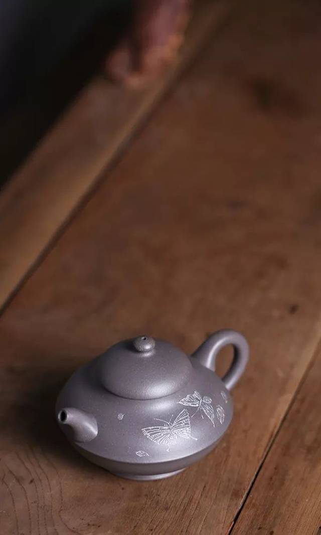 温润沉静,素心问壶-崔微紫砂艺术