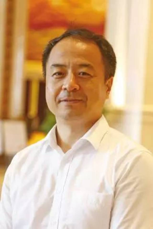 《人民日报》干部崔士鑫援藏往事