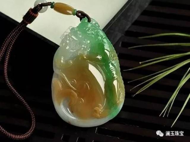 你知道还有哪种翡翠非常值钱吗？_搜狐网