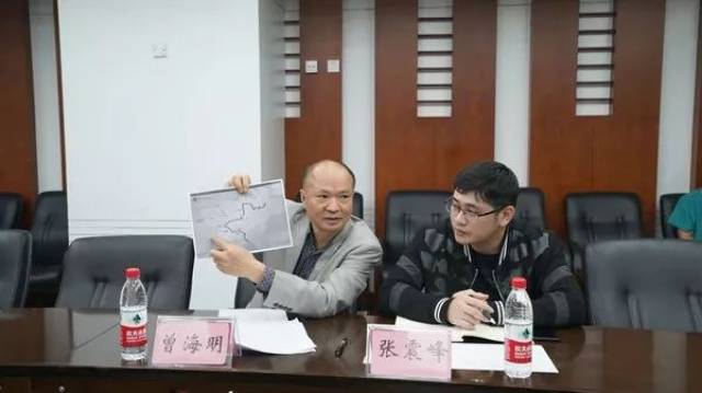 座谈会上,曾海明做了专家团行前动员,并对相关纪律做出通报要求.