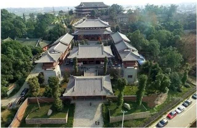 成都地铁3号线，一路从南耍到北。_搜狐网