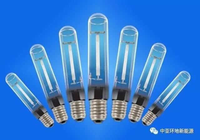 和低压钠灯不同,高压钠灯是直流24v(12v)输入到电子镇流器,输出低频