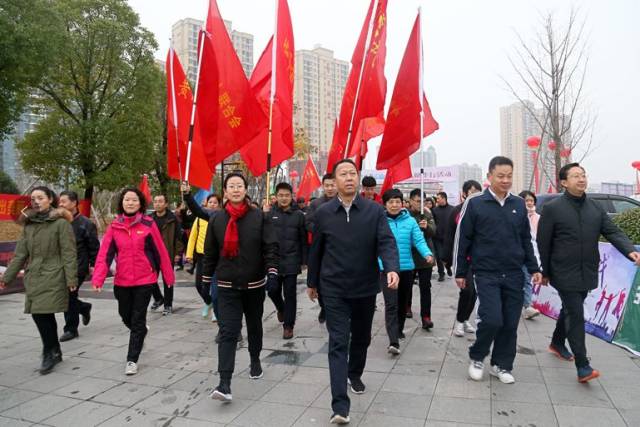 市领导刘雪荣,邱丽新,洪再林,罗刚,胡爱民,易先荣,赵斌,何东英,陈少敏